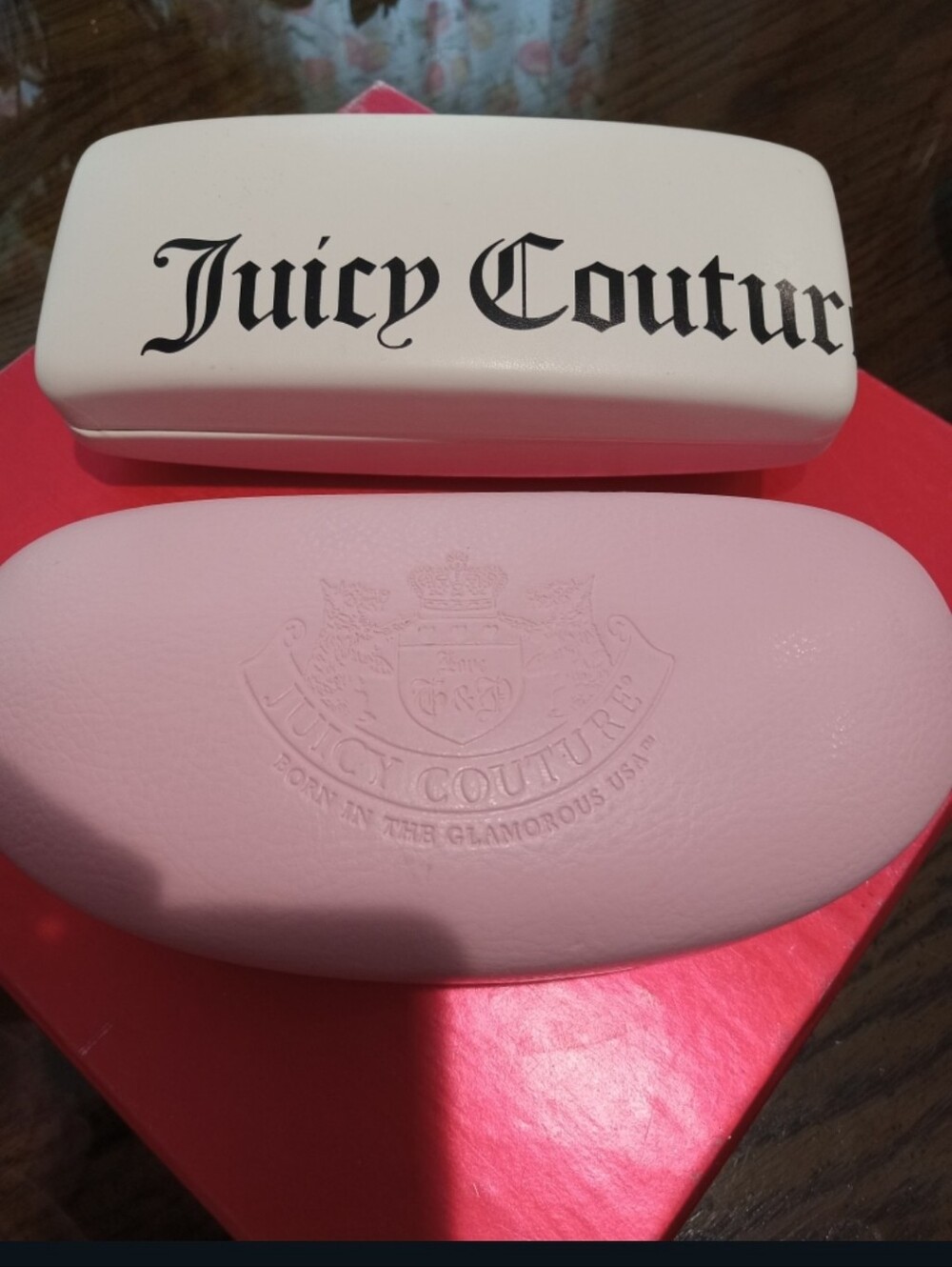 Juicy Couture White and Light Pink Sunglass Case Set